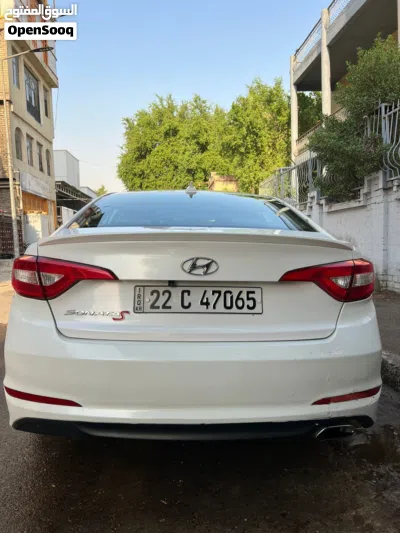 Hyundai Sonata Standard 4
