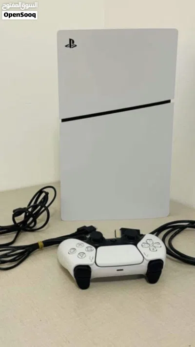 بلايستيشن 5 ديجيتال سليمslim PS5-سوني مع الكرتون وجميع ملحقاتها السعر185ریالقابل للتفاوض يوجد توصيل 4