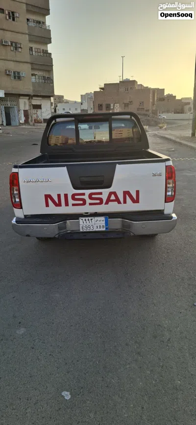 Nissan Navara SE 4