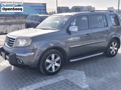 Honda Pilot Touring AWD 2