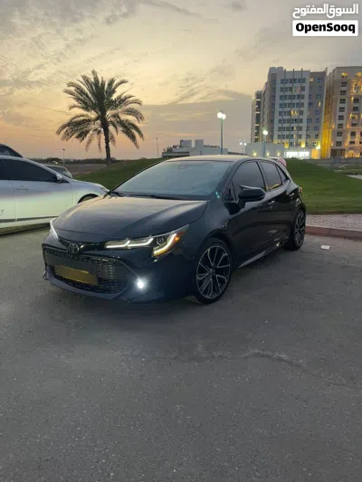 Toyota Corolla SE 2