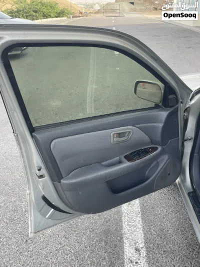 Toyota Camry XLE 4