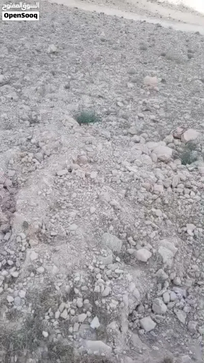 ارض في طريق شارع الميه 3