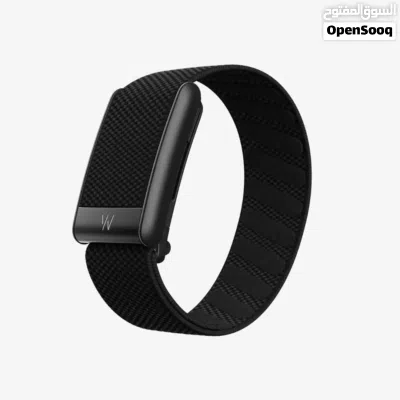 Upgrade your fitness and health tracking with the WHOOP 4.0 Onyx SuperKnit Band including Battery 2