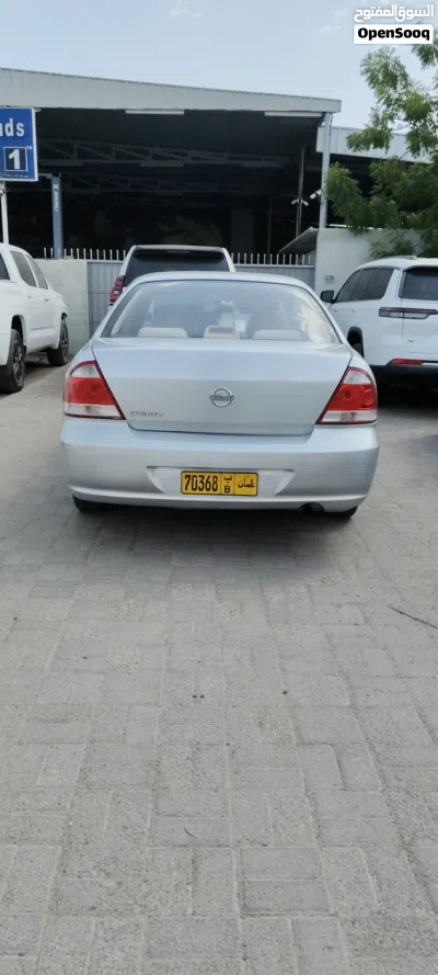 Nissan Sunny Standard 3