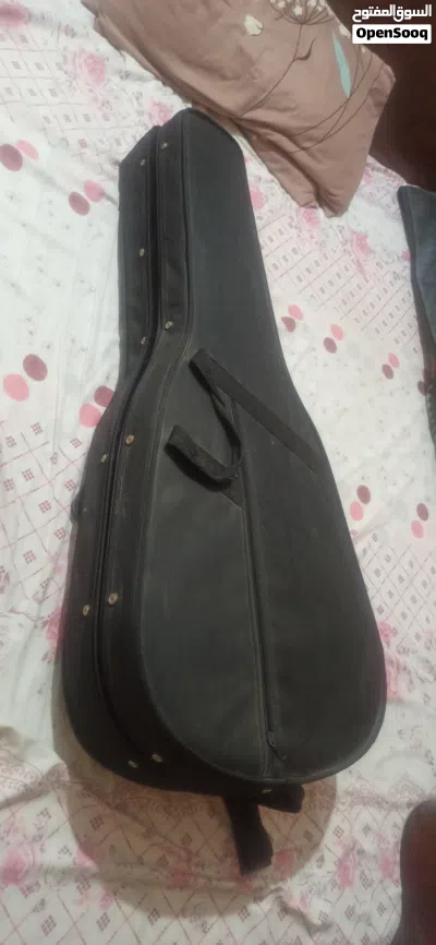 حقيبه ناعمه Gig Bag(جيجا باج) لحجم الجيتار الكلاسيك مصنوعة من القماش المبطن، خفيفة الوزن، وتُ 2