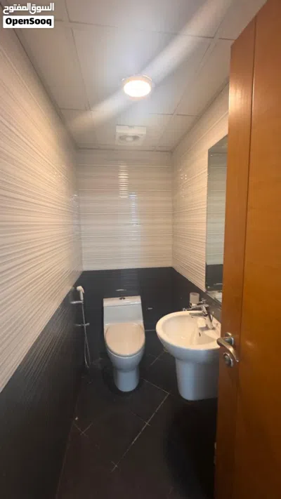 شقه غرفتين وصاله للايجار في شاطئ القرم/Flat 2 bhk For Rent In Satti Qurm 3