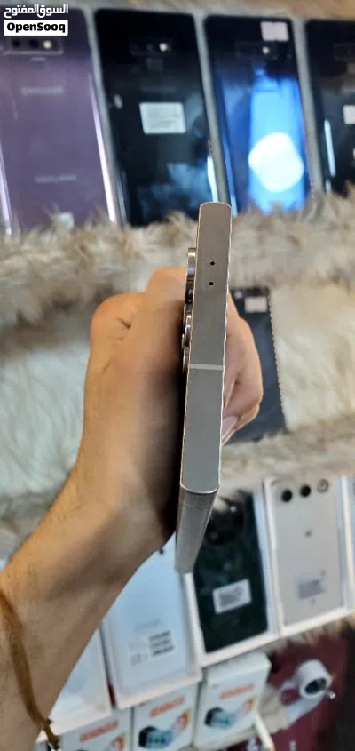 S24ULTRA 256GB بضاعه كرت عليه اثر استخدم خفيف جدا وكاله امريكي بسعر 500$ يتوجد لدى محلات القبلي 3