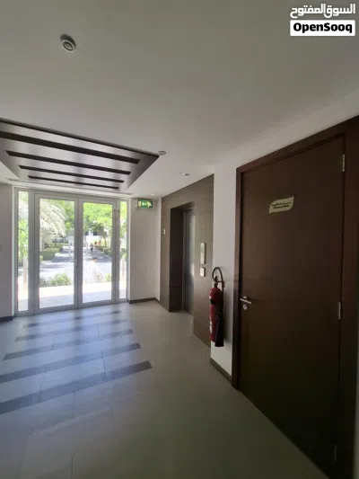 شقة مفروشة بالكامل للإيجار في قلب الموج Marina Residence مقابل فندق مسك 4