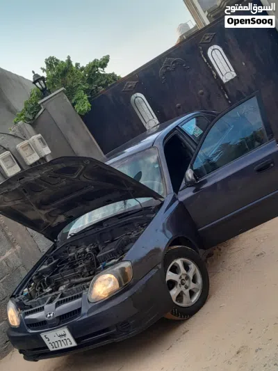 Hyundai Accent GL 2