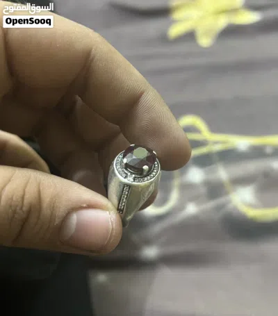 ياقوت افريقي مرصع ماس 2