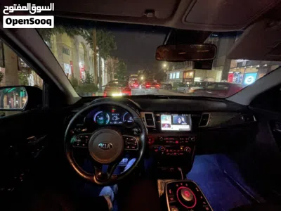 كيا نيرو EV Wind 4