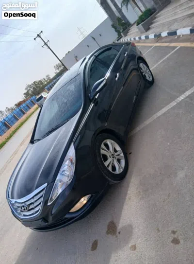 Hyundai Sonata Blue 4
