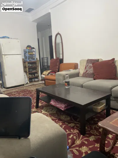 مطلوب فرد للسكن 3