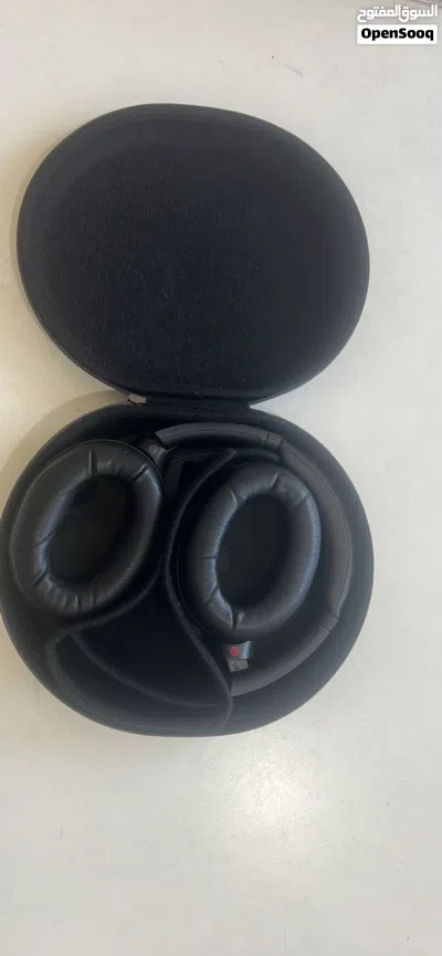 Sony XM4 Head Phone 3