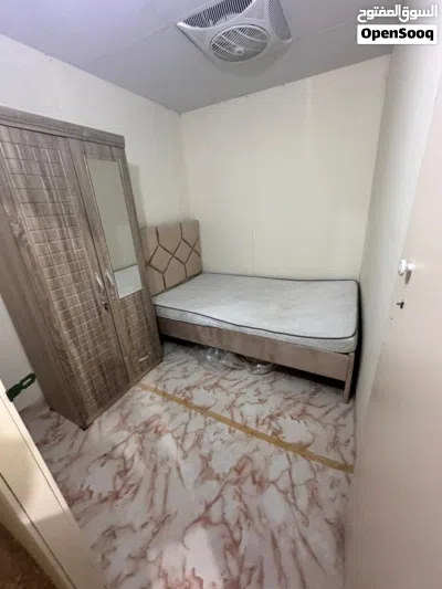 Half Room Available for Rent 2
