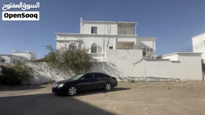 فيلاء مميزه 3 طوابق وملحق الخوير 33 3