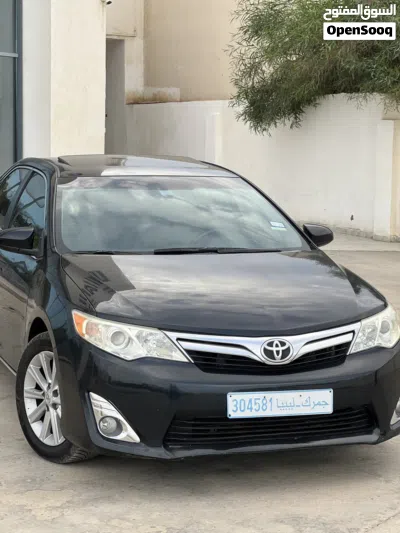 Toyota Camry XLE 2