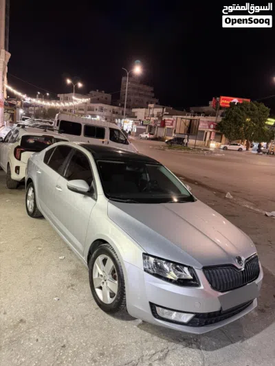 سكودا اوكتافيا Standard 4