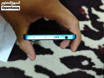 بوكو F5 جهاز اخو جديد استعمال قليل مال الدراسه صار عندي جهاز قبل 7 اشهر 3