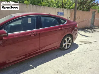 Ford Fusion S 3