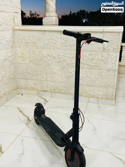 سكوتر كهربائي بحاله الوكالة للبيع 3