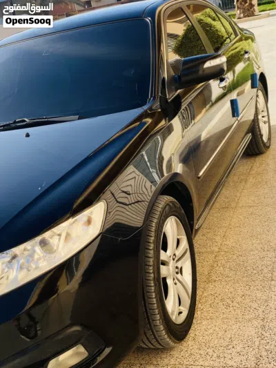 Kia Lotze 2