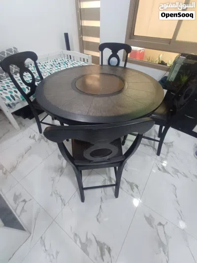 used good condition Dining table with 4 chairs 2