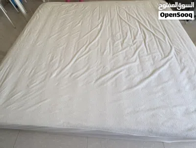 IKEA mattress with protector 180*200 2