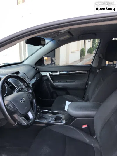 Kia Sorento EX 4