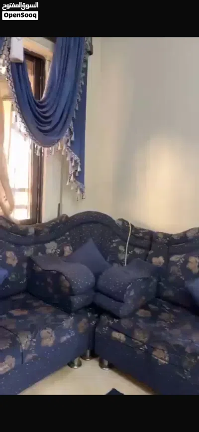 طقم كنب مستعمل بحالة ممتازة 2