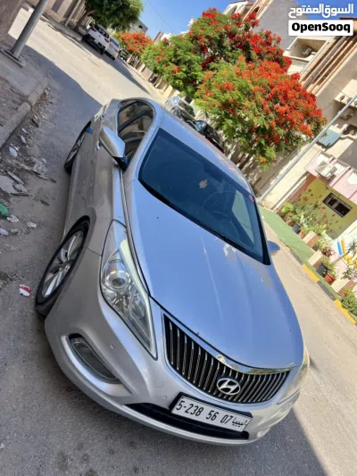 Hyundai Azera GL 3