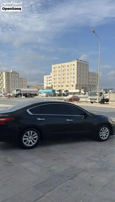 نيسان التيما S 4