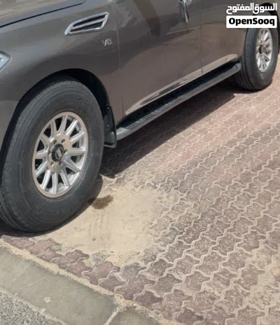 نيسان باترول LE 4
