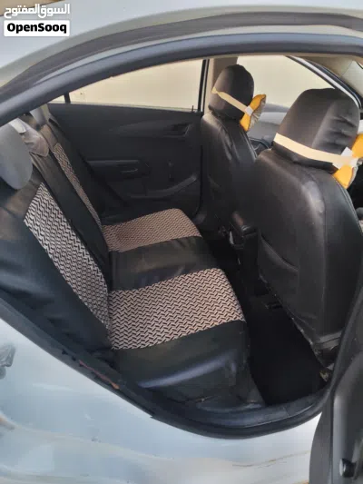 Chevrolet Sonic LT 4
