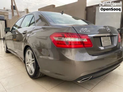 مرسيدس بنز الفئة-E E 550 2