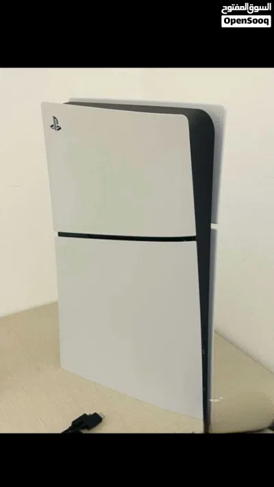 بلايستيشن 5 ديجيتال سليمslim PS5-سوني مع الكرتون وجميع ملحقاتها السعر185ریالقابل للتفاوض يوجد توصيل 2