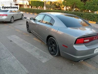 دودج تشارجر SXT 4