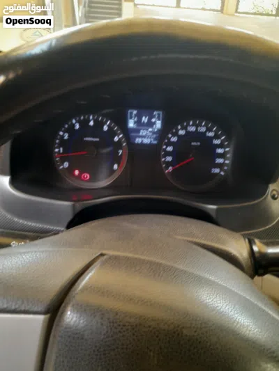 Hyundai Accent SE 3