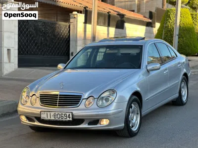 مرسيدس بنز الفئة-E E 200 4
