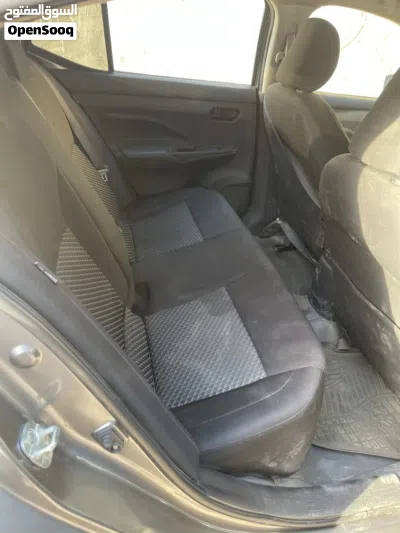 Nissan Sentra SR 3