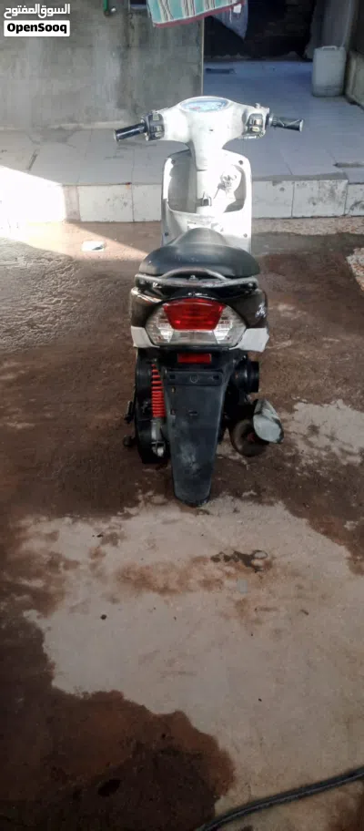 Yamaha Bolt 4