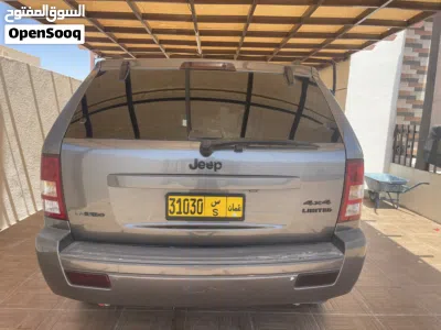 Jeep Grand Cherokee Laredo 4