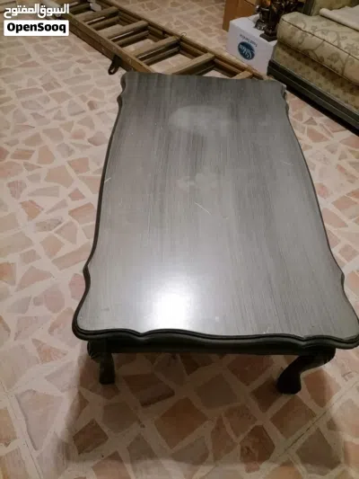طقم كنب كلاسيكي مع طاولات 3