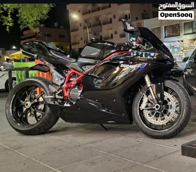 دوكاتي أخرى 2