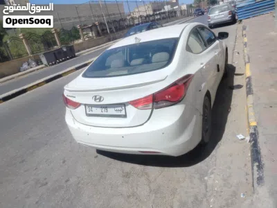 هيونداي النترا Standard 4