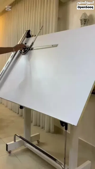 طاولة رسم هندسي احترافية 4