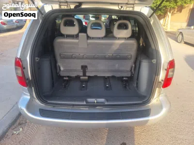 Chrysler Voyager LX 2
