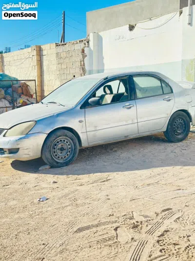 Mitsubishi Lancer GL 4