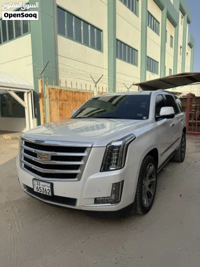 كاديلاك اسكاليد Premium 2